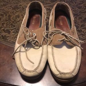 Sperry Mako Collection